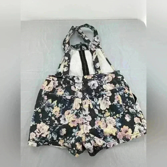 Wild Fable Womens V-Neck Floral Print Zip Front Denim Shortalls Dark Wash Size S - Picture 9 of 13